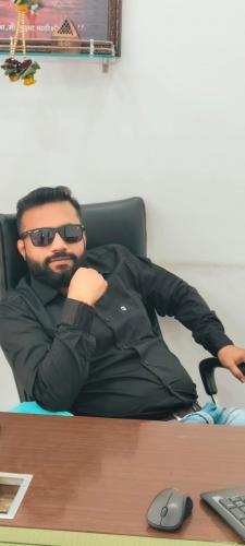 SUSHIL TULSHIDAS NAIK