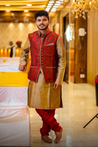 ABHISHEK MUKUND MANDHARE